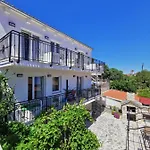 Tisno Resort *