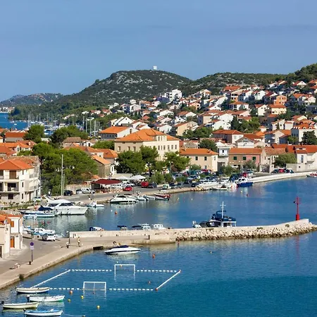 Tisno Resort * Tisno