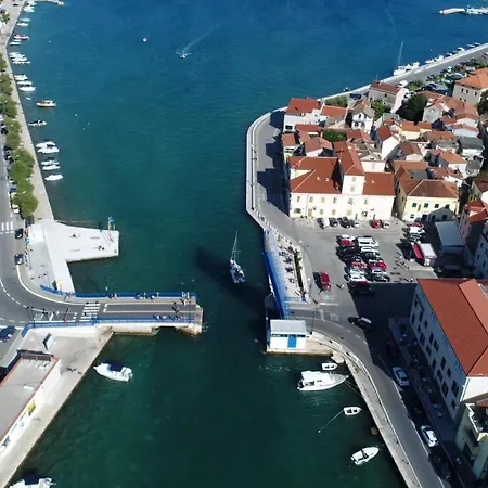 Tisno Resort Daire