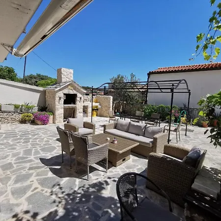 Tisno Resort Daire *