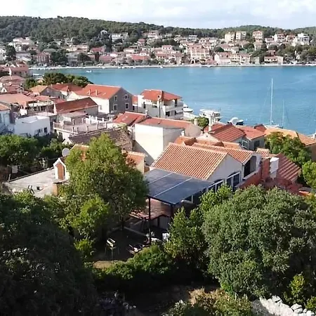 Tisno Resort * Tisno