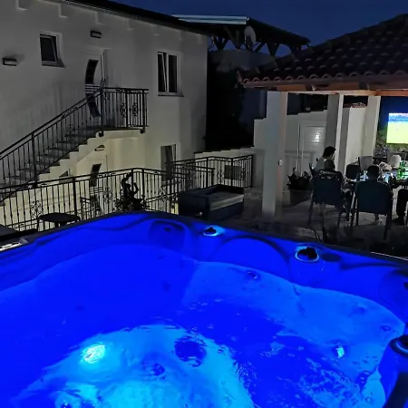 Tisno Resort Daire