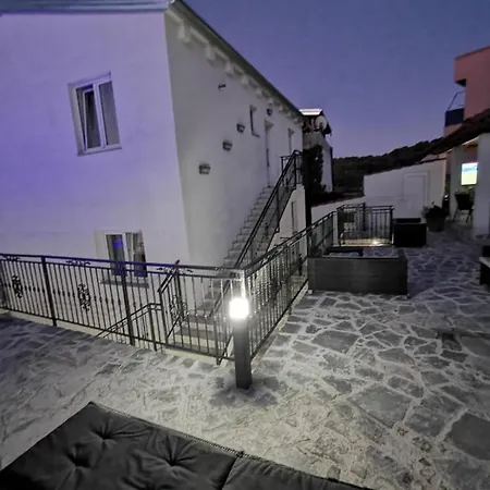 Apartment Tisno Resort