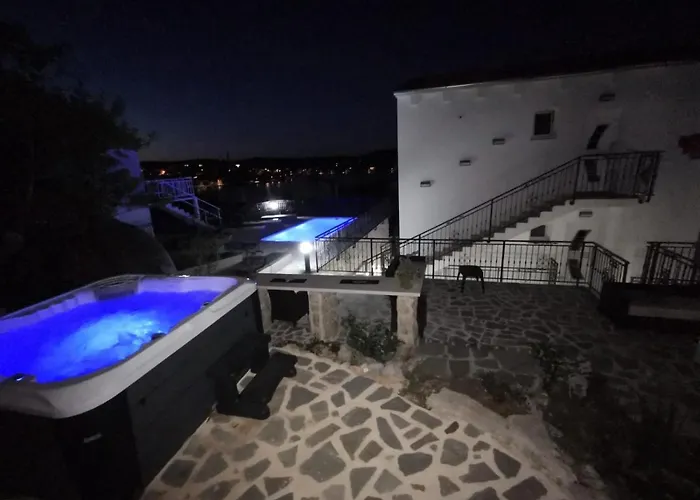 Апартаменты Tisno Resort Тисно