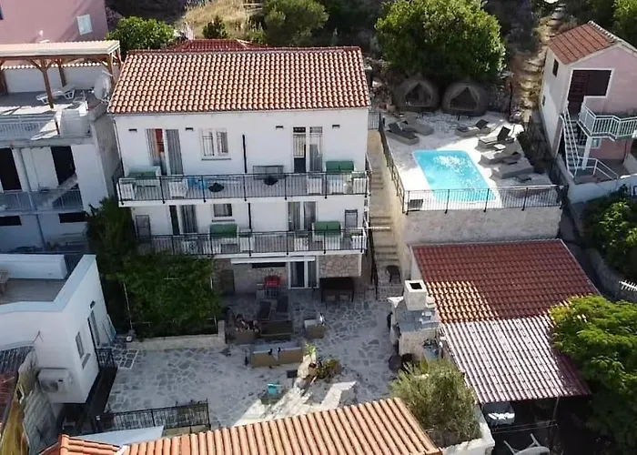 Apartmán Tisno Resort *