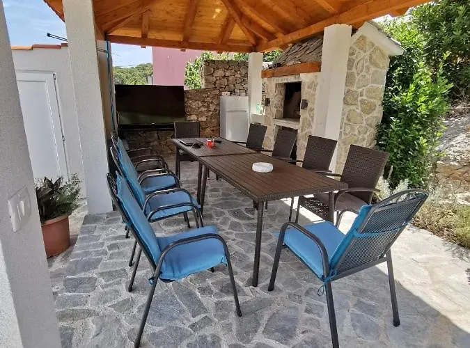 Tisno Resort * Тисно